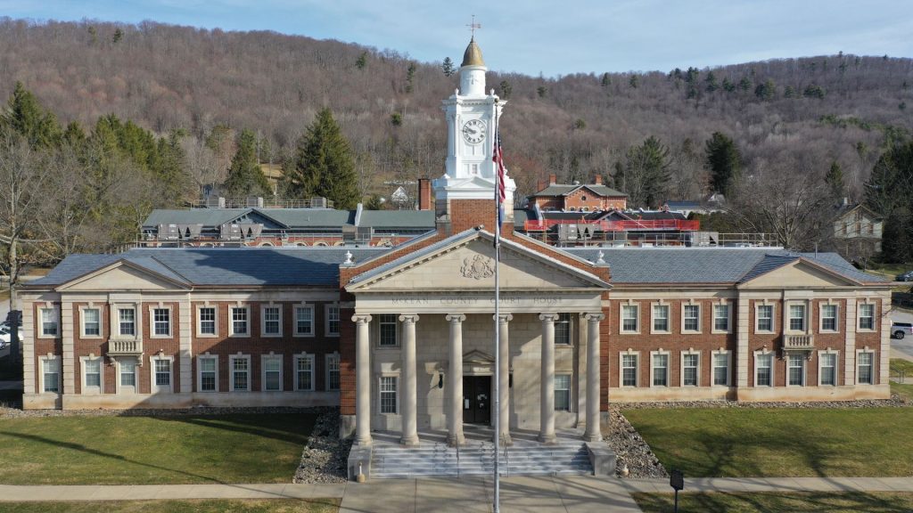 Commissioners replacing draft solar ordinance with broader measure - The Bradford Era