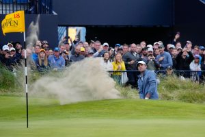 Scheffler and Smith rally to survive the cut at British Open; Johnson ...