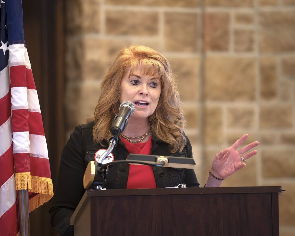 Energy future a defining issue in gubernatorial race