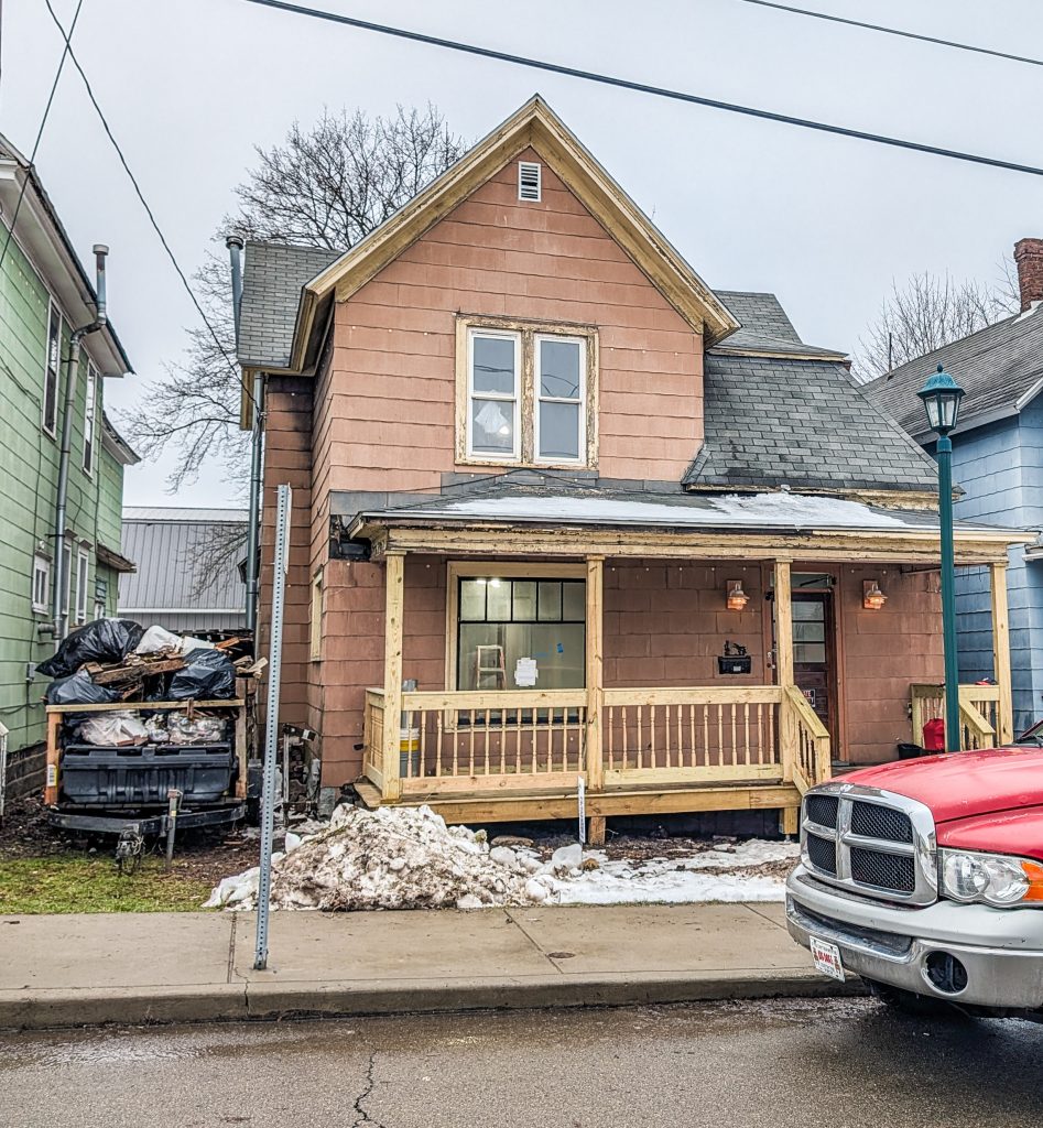 Board rules Park Street home rehab can continue - The Bradford Era