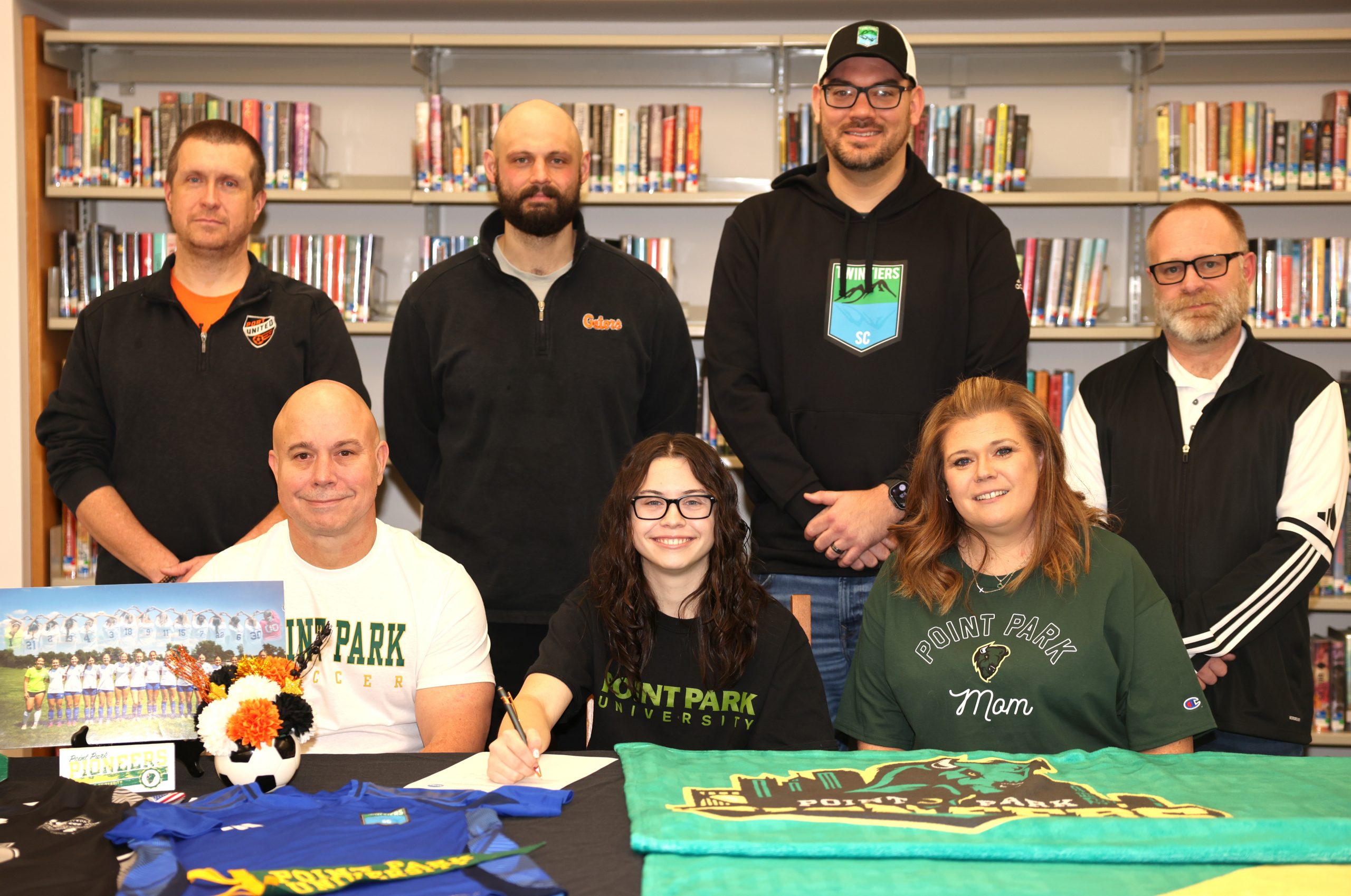 Bartlett signs for Point Park University - The Bradford Era