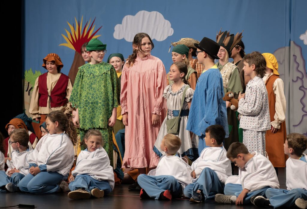 Young Actors Bring Peter Wendy Life